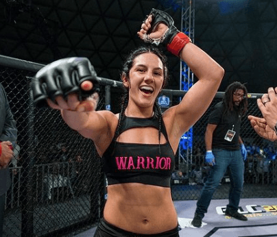 Cheyanne Buys UFC doldisar MMA Frontkick Online
