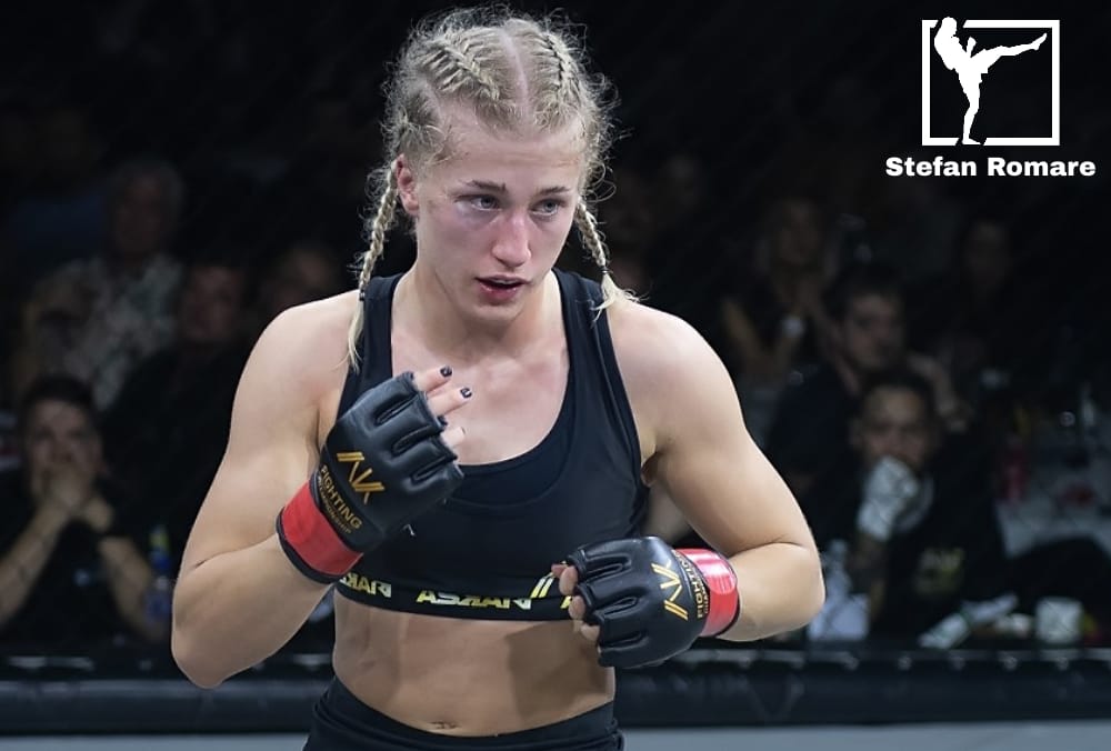 Elin Öberg Frontkick.online