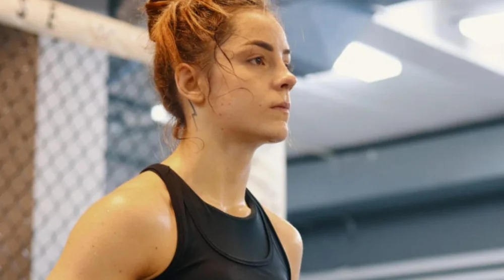 Josefine Knutsson Dana White’s Contender Series Frontkick Online 2