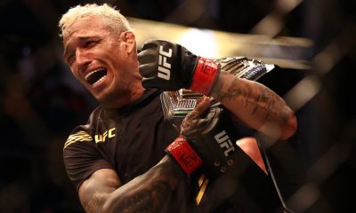 Charles Oliveira Do Bronx ge upp UFC MMA Frontkick Online