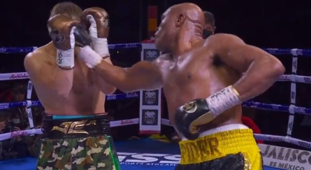 Anderson Silva Julio Cesar Chavez Jr Boxning Frontkick.online