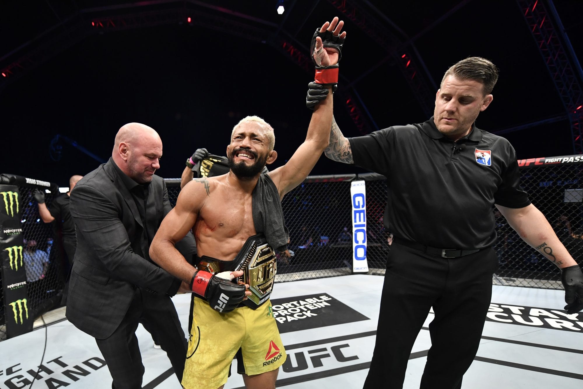 Deiveson Figueiredo MMA Frontkick.online