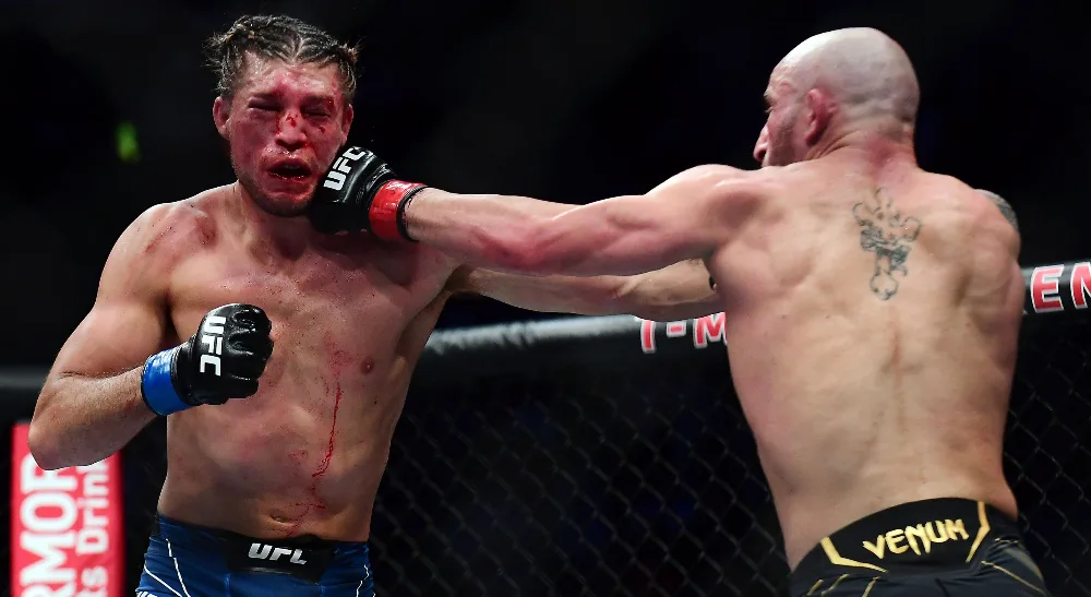 Brian Ortega Alexander Volkanovski UFC 266 Frontkick.online