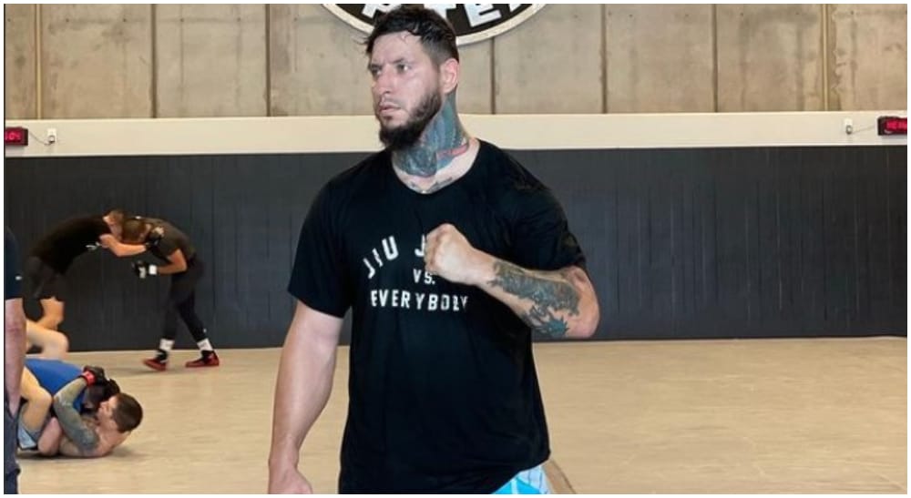Askar Mozharov UFC Frontkick.online