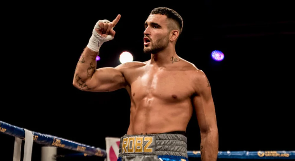Robin Safar Boxning topp 10 Sverige Frontkick