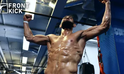 Khamzat Chimaev Frontkick Online fysik form UFC MMA