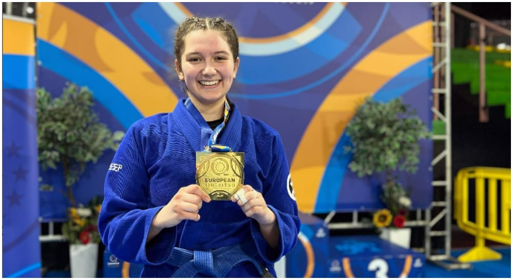 Isabel Arneda Boström BJJ Swedish fighters Frontkick