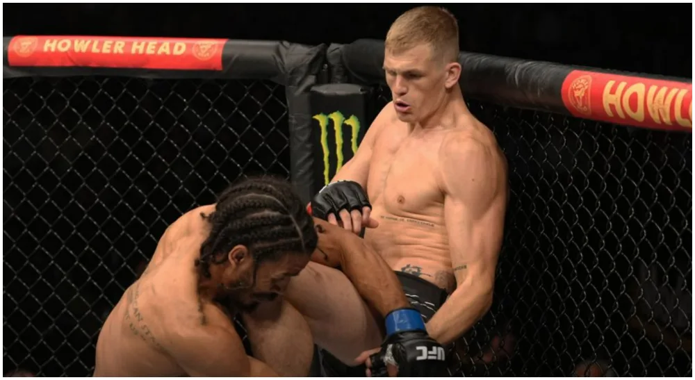 Ian Garry UFC 285 Frontkick online