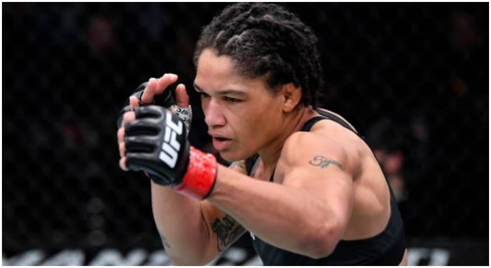 Sijara Eubanks Frontkick online