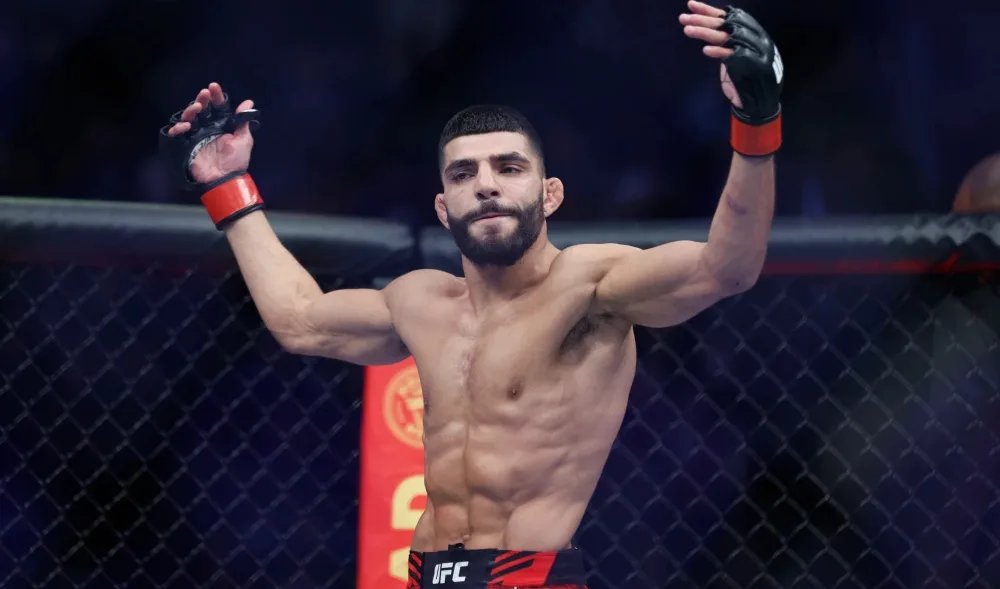 Amir Albazi UFC MMA Frontkick.online