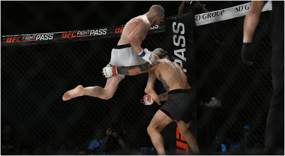 Fight Club Rush 15 Alexander Lööf Frontkick online