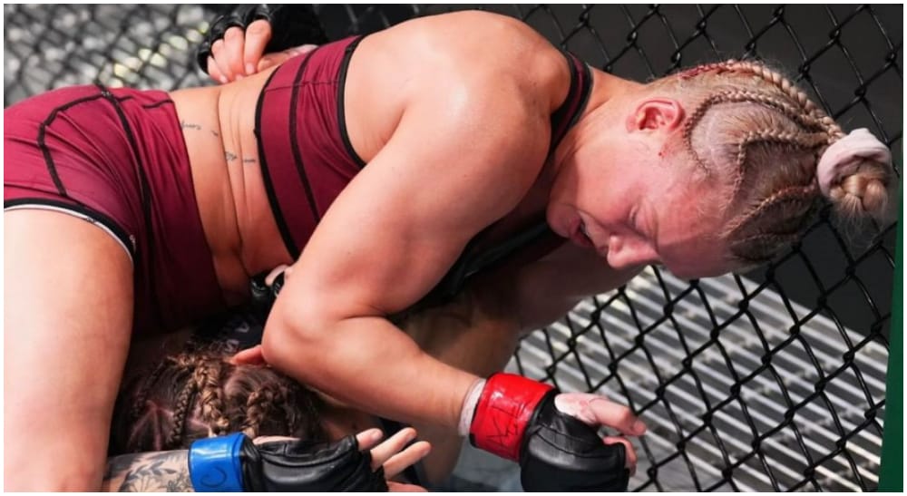 Hailey Cowan UFC Frontkick online