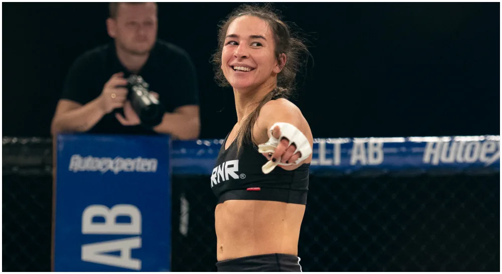 Ivana Petrovic MMA Frontkick online