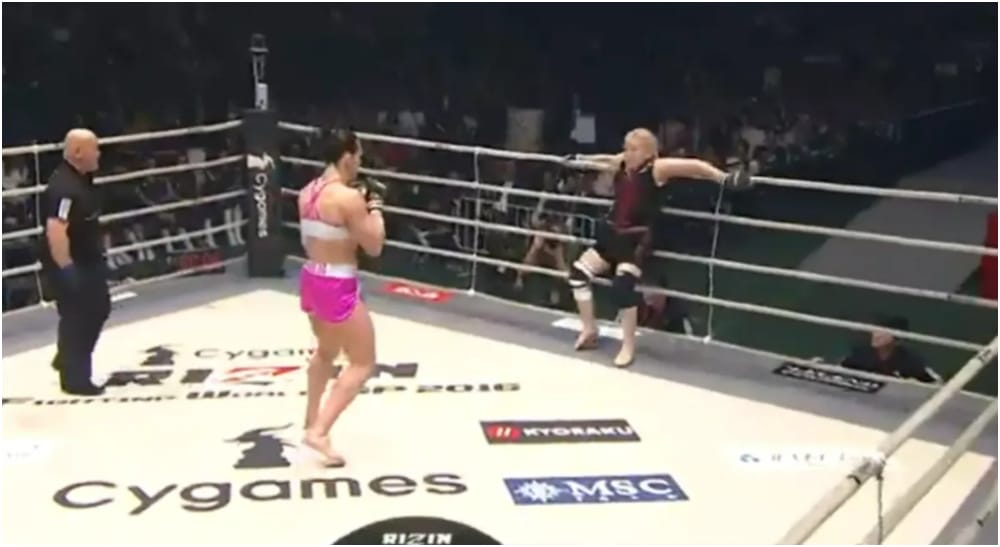 Weirdest fights ever 1 Frontkick.online