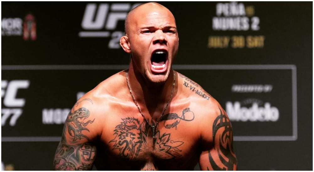 Anthony Smith Johnny Walker 1 Frontkick.online