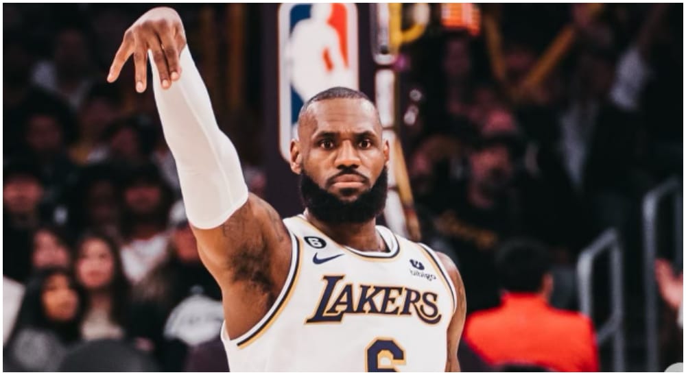 LeBron James Highest-paid Athletes Right Now 1 Frontkick.online