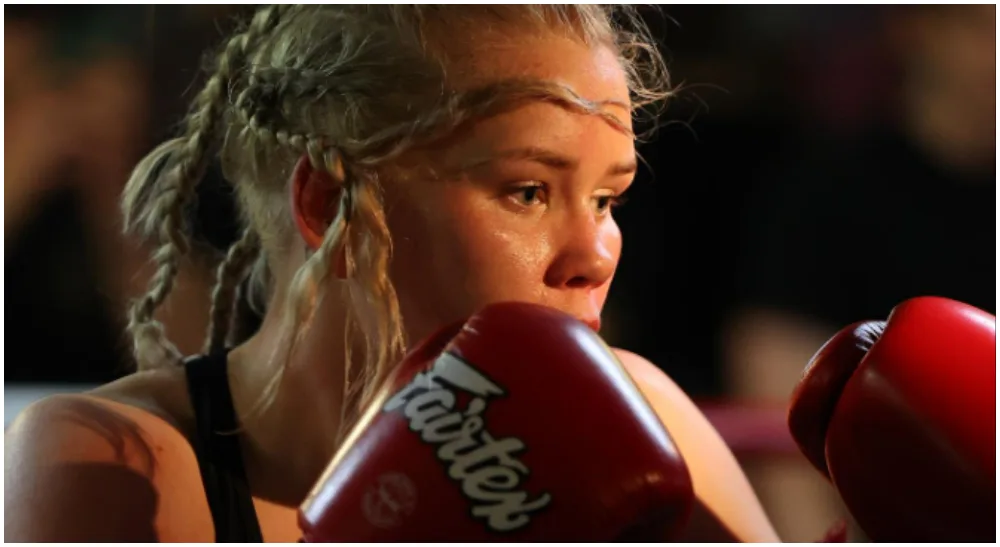 Vilda Ekhorn muay thai 1 Frontkick.online