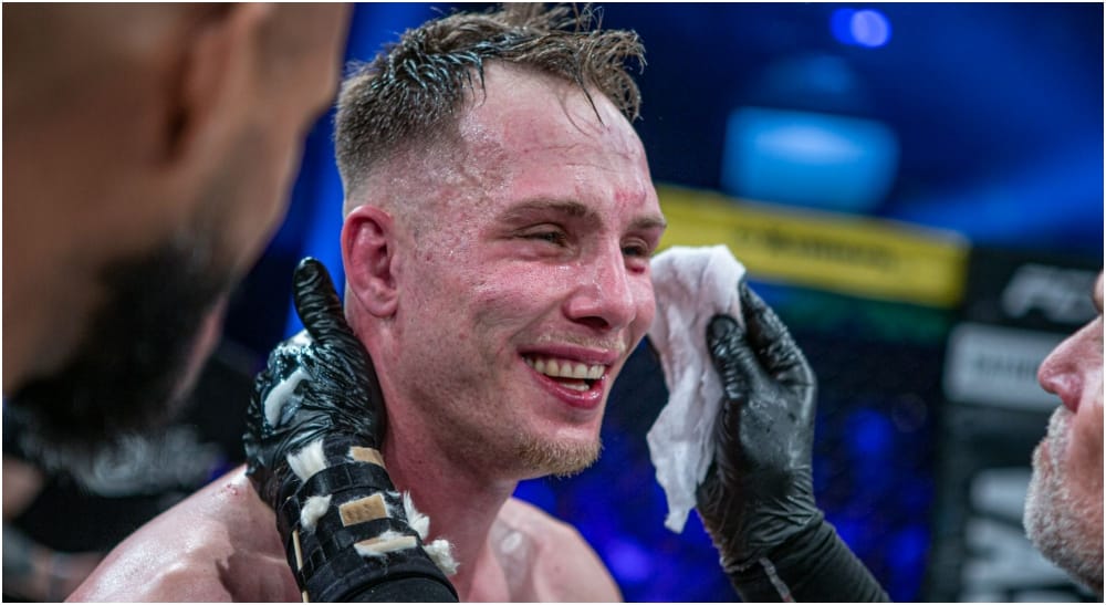 Raymond Johansson MMA FCR 19 Frontkick.online