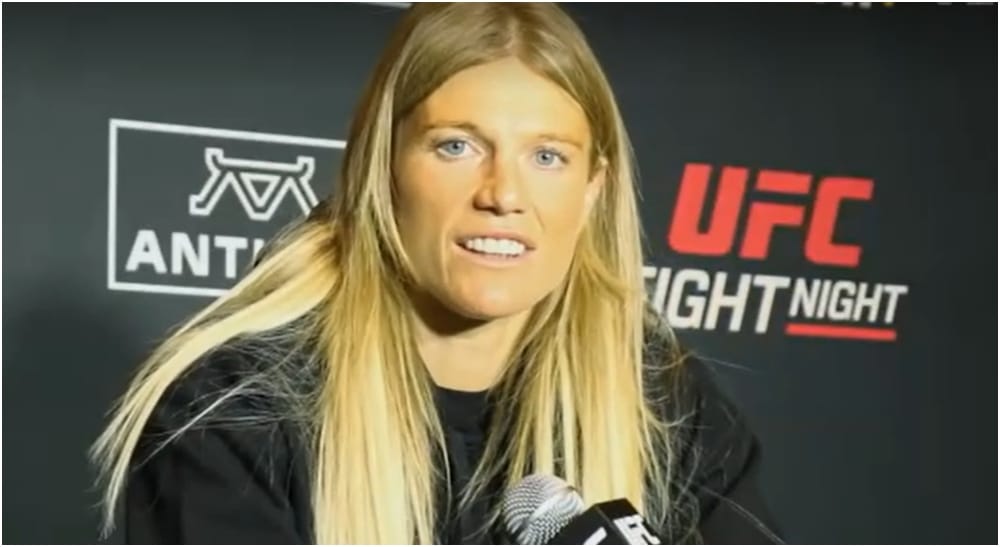 1 Manon Fiorot Frontkick.online