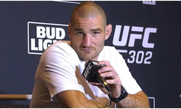 Sean Strickland New UFC Gloves Frontkick.online