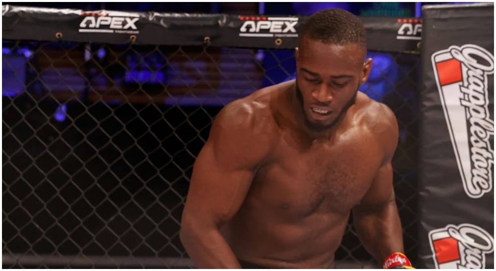 Omiel Brown Frontkick