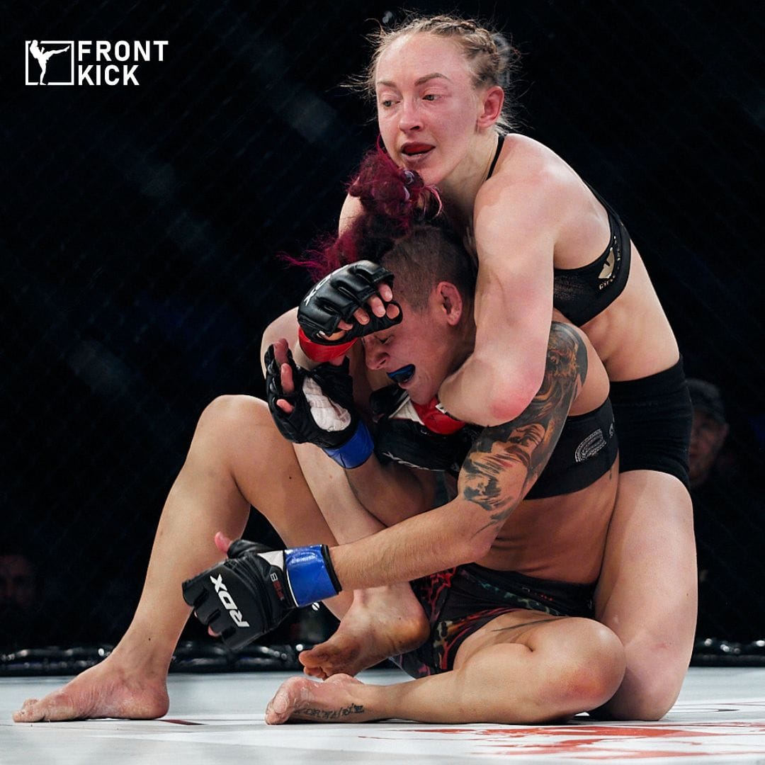 Nina Back vs. Indy Briar Frontkick 3