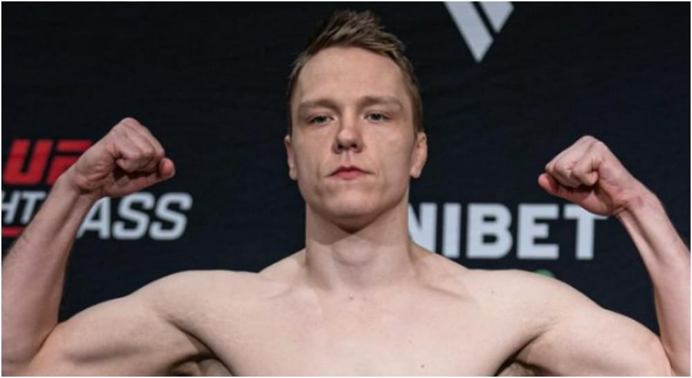 Mika Kallio MMA 1 Frontkick
