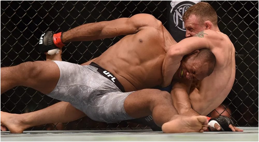 Jack Hermansson 123 Frontkick