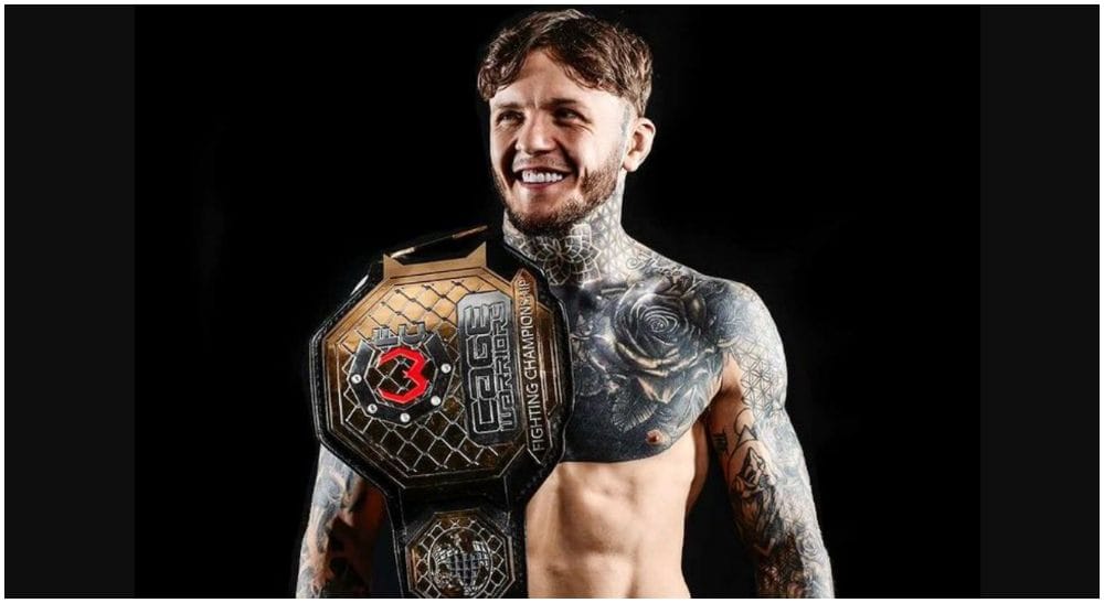 Jordan Vucenic UFC London Frontkick