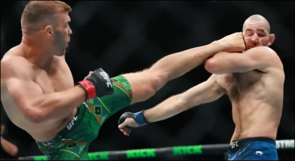 Sean Strickland vs. Dricus du Plessis på UFC 312 i Sydney. 