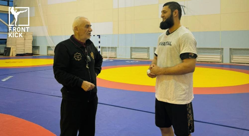 Khamzat Chimaev training camp 2 Frontkick.online (1)