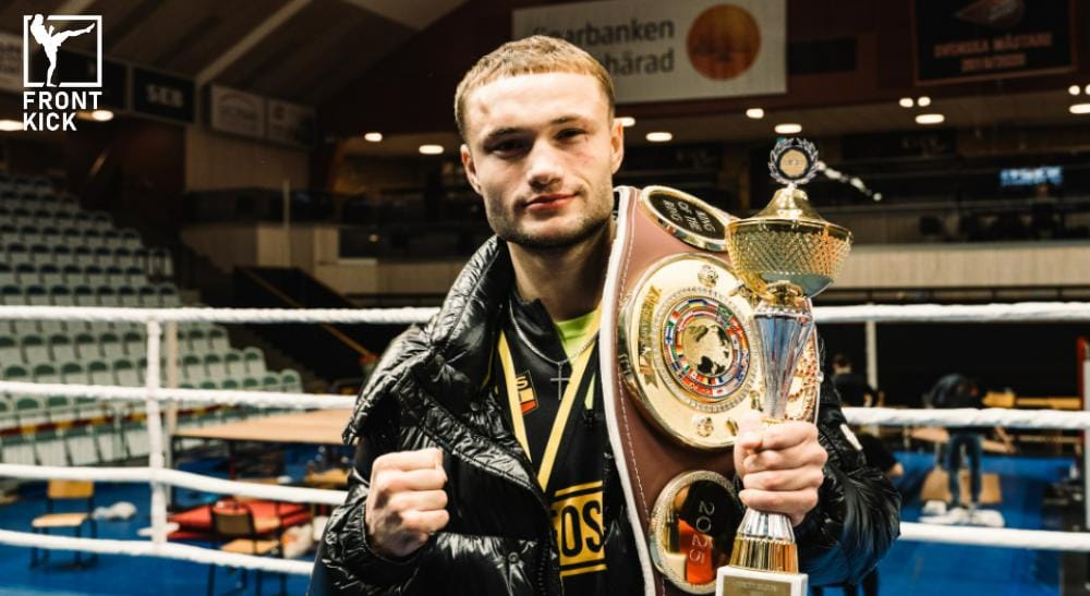 Vinnare på King of the Ring Frontkick