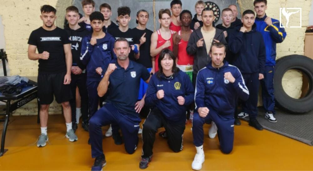 Svensk boxning Frontkick.online