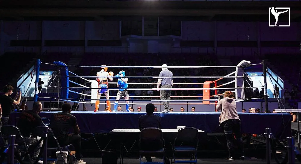 Svensk thaiboxning Frontkick.online