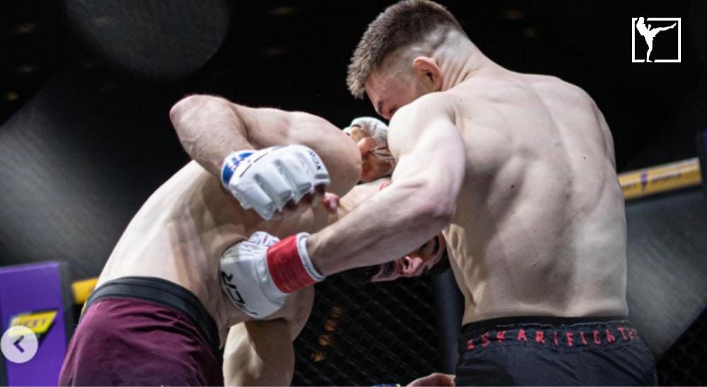 Martin Corney fcr 27 Frontkick.online