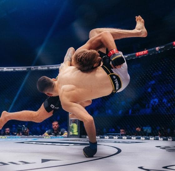 Liam Pitts takedown OKTAGON 87 Frontkick.online (1)
