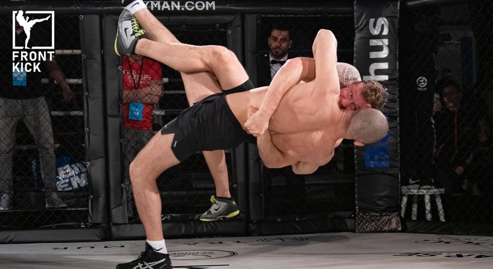 Khamzat Chimaev brottning Frontkick.online (1)