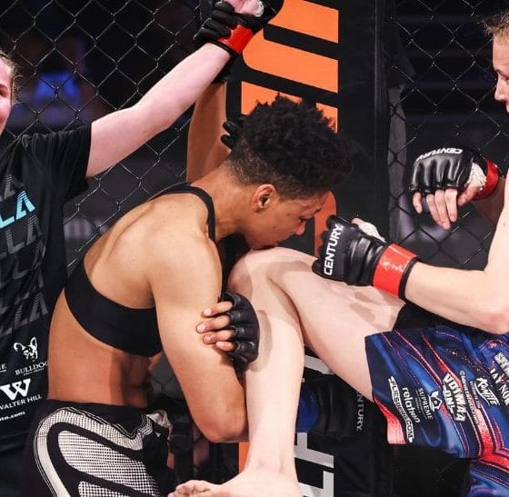 Frontkick Smilla Sundell Tuff-N-Uff 154