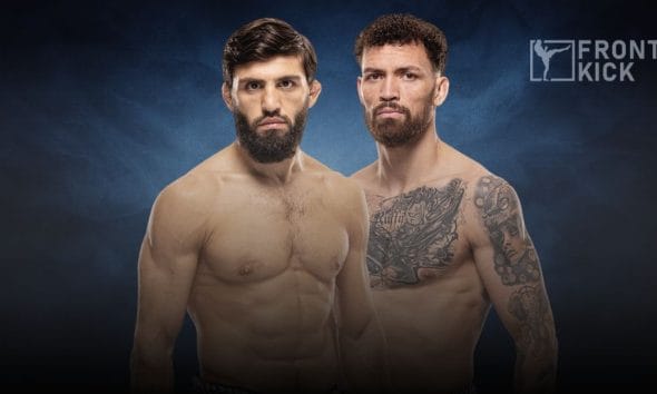 Frontkick Arman Tsarukyan UFC MMA Oliveira