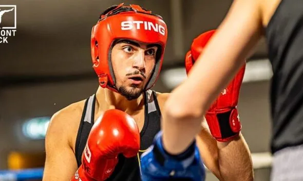 Simon Naaman boxning Frontkick.online