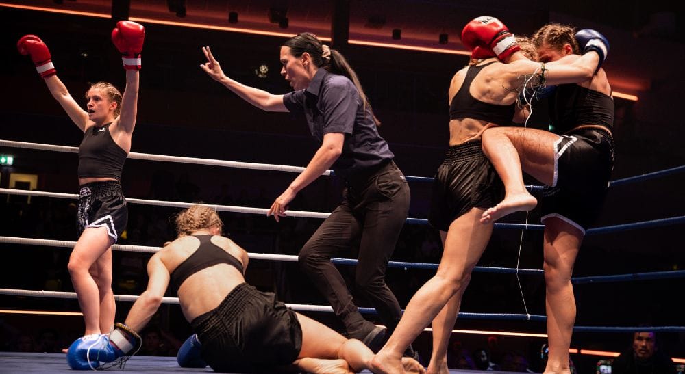 Frontkick Moa Carlsson Fight for Glory 2